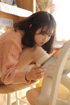 TOBU7TOBU8大学生